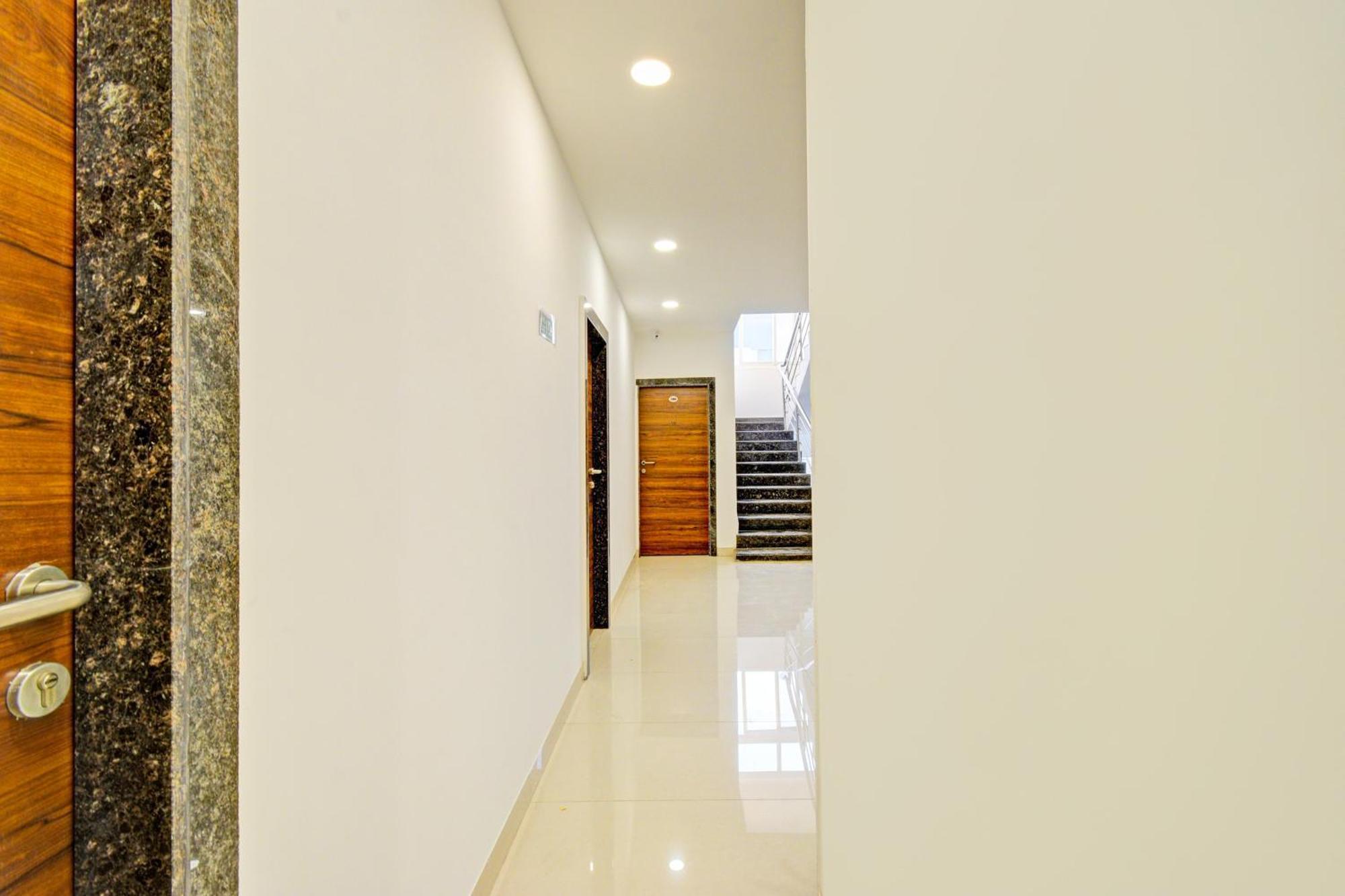 Super Townhouse Oak Suchitra Kompally Road Formerly Sun Moon Hotels Trimulgherry Екстер'єр фото