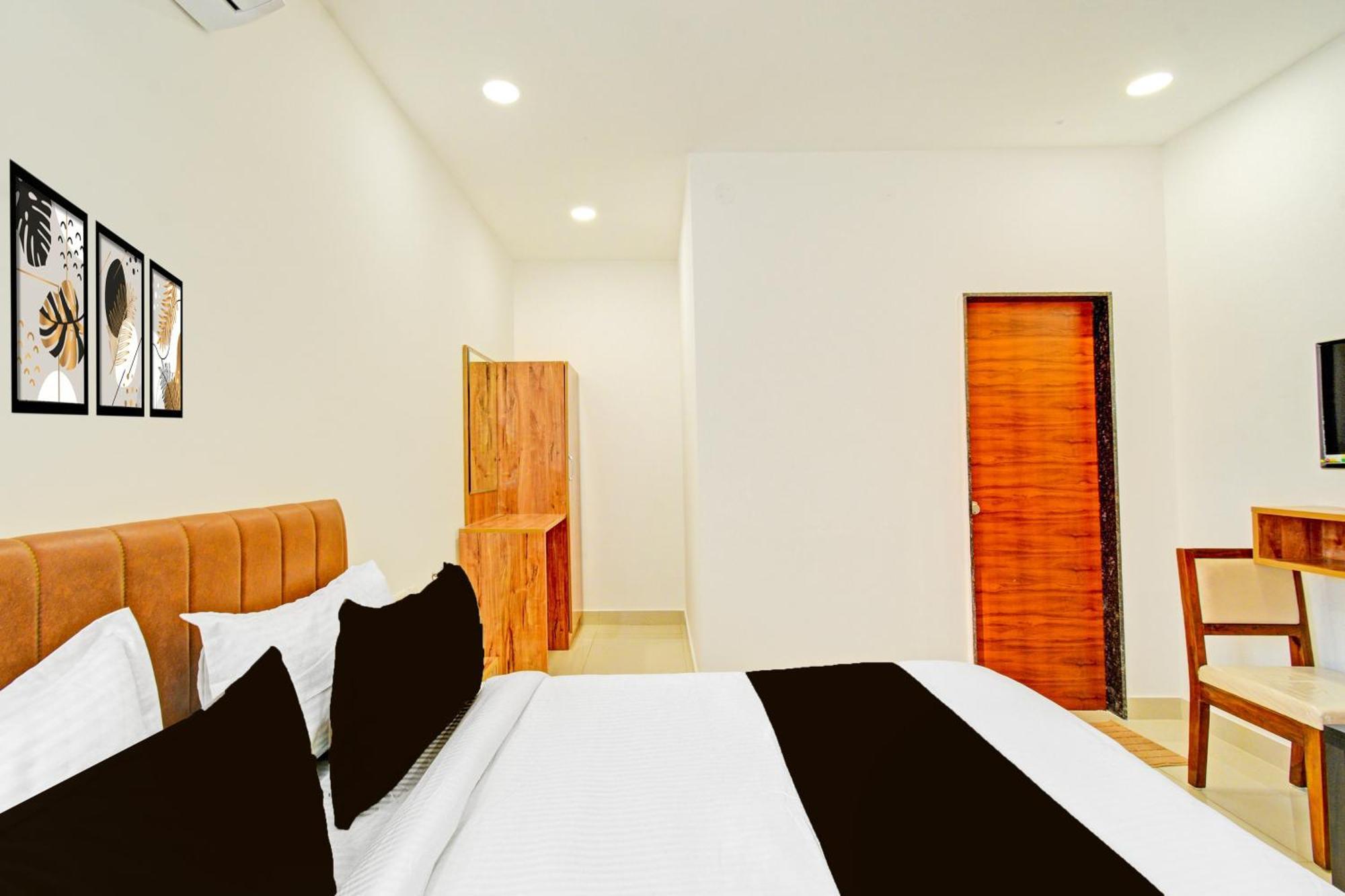 Super Townhouse Oak Suchitra Kompally Road Formerly Sun Moon Hotels Trimulgherry Екстер'єр фото
